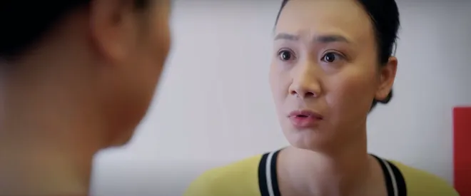 Cầu vồng ở phía chân trời - Tập 16: Sợ "ngày tàn" sắp đến, chị Ngà phá chuyện tình cảm của chủ- Ảnh 3. Cầu vồng ở phía chân trời - Tập 16: Sợ "ngày tàn" sắp đến, chị Ngà phá chuyện tình cảm của chủ- Ảnh 3.
