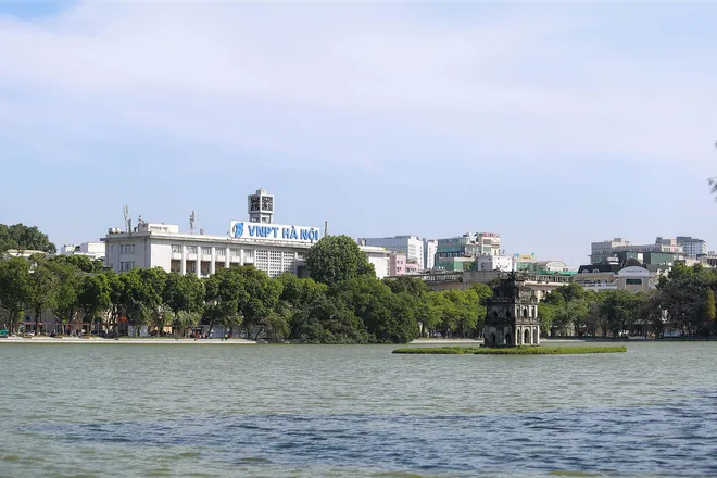 Du lịch Hà Nội thế nào khi xe máy chạy xăng bị cấm từ vành đai 1? - Ảnh 5.