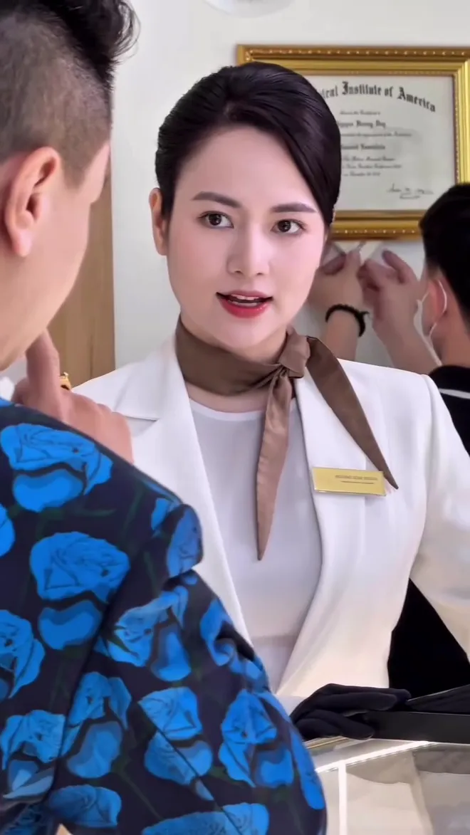 Gió ngang khoảng trời xanh lên sóng VTV3 sau Mặt trời lạnh- Ảnh 4. Gió ngang khoảng trời xanh lên sóng VTV3 sau Mặt trời lạnh- Ảnh 4.