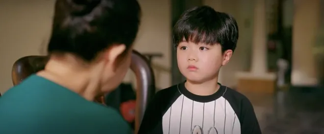 Cầu vồng ở phía chân trời - Tập 17: Oanh sợ mẹ chồng cũ sẽ cướp mất con trai- Ảnh 2.