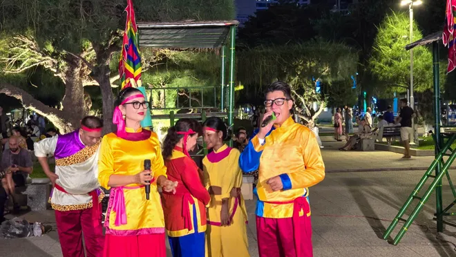 Bài chòi Khánh Hòa - Gìn giữ hồn cốt di sản, hướng tới tương lai - Ảnh 2.