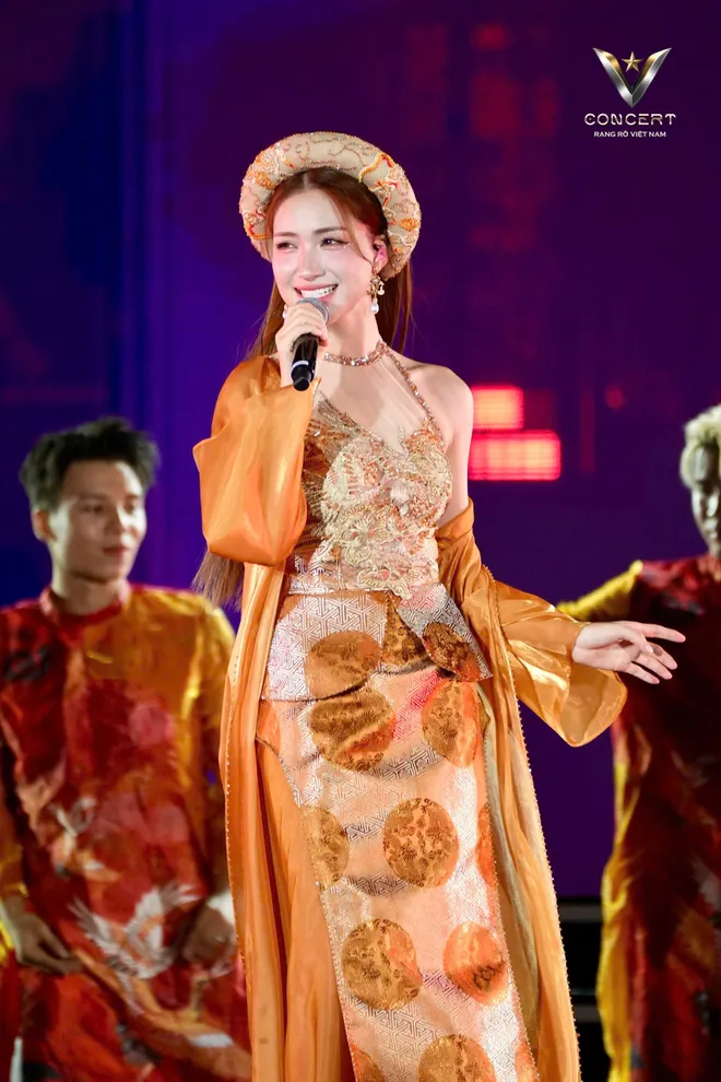 25.000 khán giả bùng nổ cảm xúc trong đêm V Concert - Rạng rỡ Việt Nam - Ảnh 6.