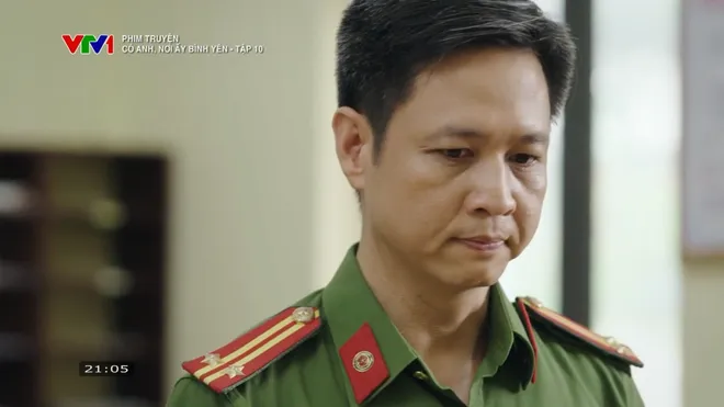 Có anh, nơi ấy bình yên - Tập 10: Huy điều tra trang trại lợn, ông Thứ quyết giữ ghế - Ảnh 2.