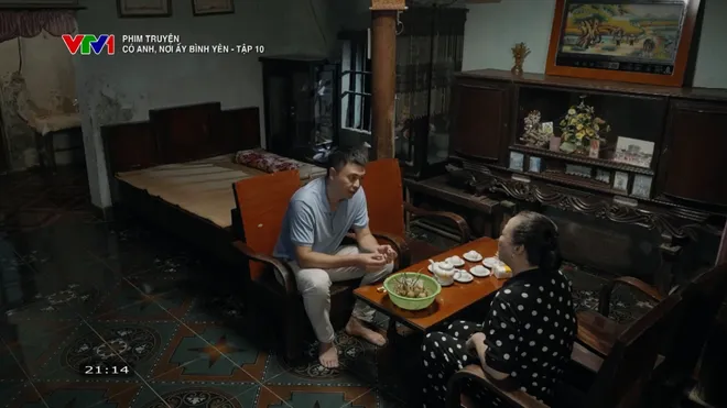 Có anh, nơi ấy bình yên - Tập 10: Huy điều tra trang trại lợn, ông Thứ quyết giữ ghế - Ảnh 7.