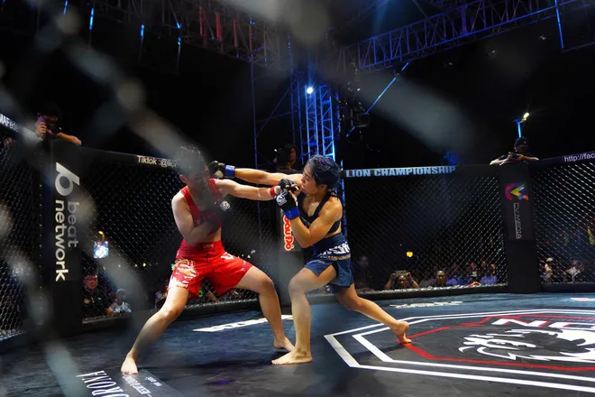Những màn lên ngôi đầy cảm xúc tại sự kiện LION Championship 25- Ảnh 8. Những màn lên ngôi đầy cảm xúc tại sự kiện LION Championship 25- Ảnh 8.