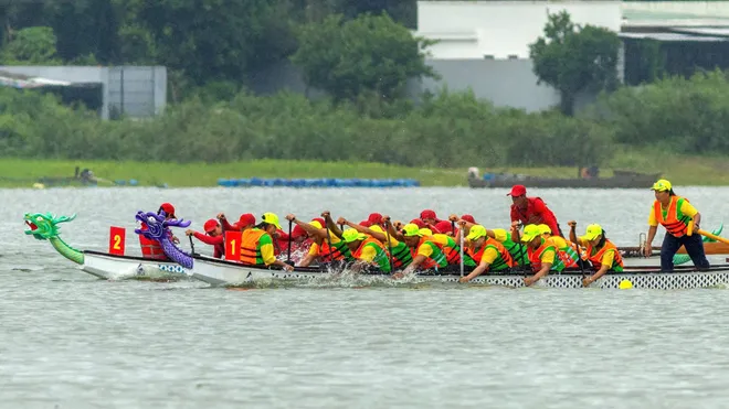 TP Hồ Chí Minh để lại nhiều dấu ấn tại Giải Đua thuyền truyền thống Vô địch quốc gia 2025- Ảnh 10. TP Hồ Chí Minh để lại nhiều dấu ấn tại Giải Đua thuyền truyền thống Vô địch quốc gia 2025- Ảnh 10.