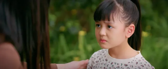 Cầu vồng ở ph&iacute;a ch&acirc;n trời - Tập 24: Bị bố Tuấn kh&oacute; chịu ra mặt, Oanh quyết định ngừng y&ecirc;u- Ảnh 14.