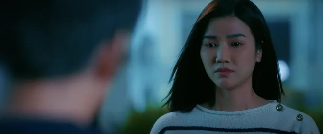 Cầu vồng ở ph&iacute;a ch&acirc;n trời - Tập 24: Bị bố Tuấn kh&oacute; chịu ra mặt, Oanh quyết định ngừng y&ecirc;u- Ảnh 18.