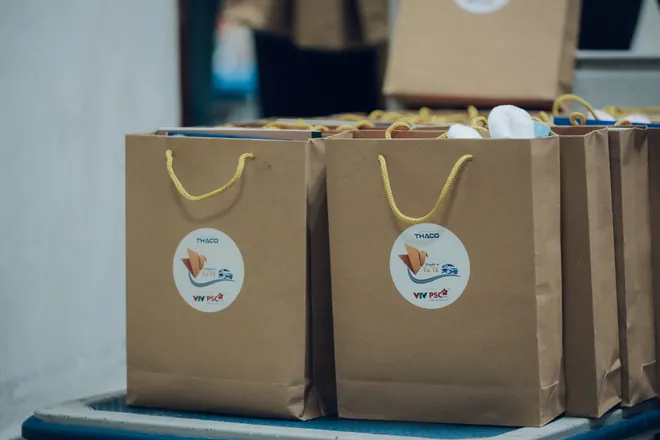 Chuyến xe tử tế th&aacute;ng 8: H&agrave;nh tr&igrave;nh gieo mầm hy vọng cho c&aacute;c bệnh nhi ung thư - Ảnh 7.