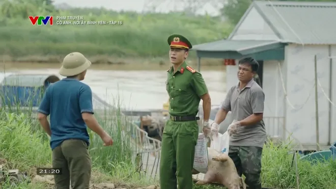 C&oacute; anh, nơi ấy b&igrave;nh y&ecirc;n - Tập 16: Xu&acirc;n l&agrave; người chủ giấu mặt của trại lợn - Ảnh 11.