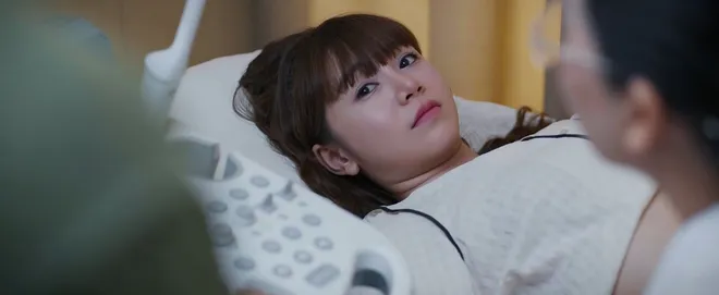 Gió ngang khoảng trời xanh - Tập 7: Phép thử đắt giá cho ông chồng chưa muốn có con- Ảnh 7.