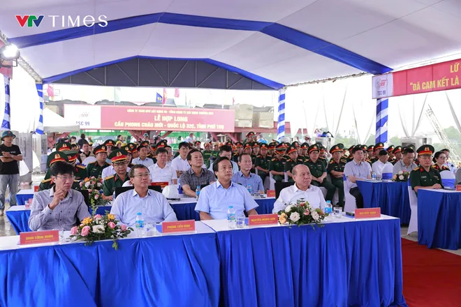 Phú Thọ: Hợp long cầu Phong Châu mới trên QL 32C - Ảnh 3.