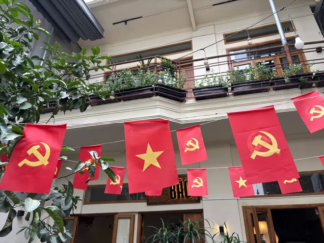 Người trẻ kỷ niệm Quốc khánh bằng sắc màu, mùi hương và sự gắn kết - Ảnh 3.
