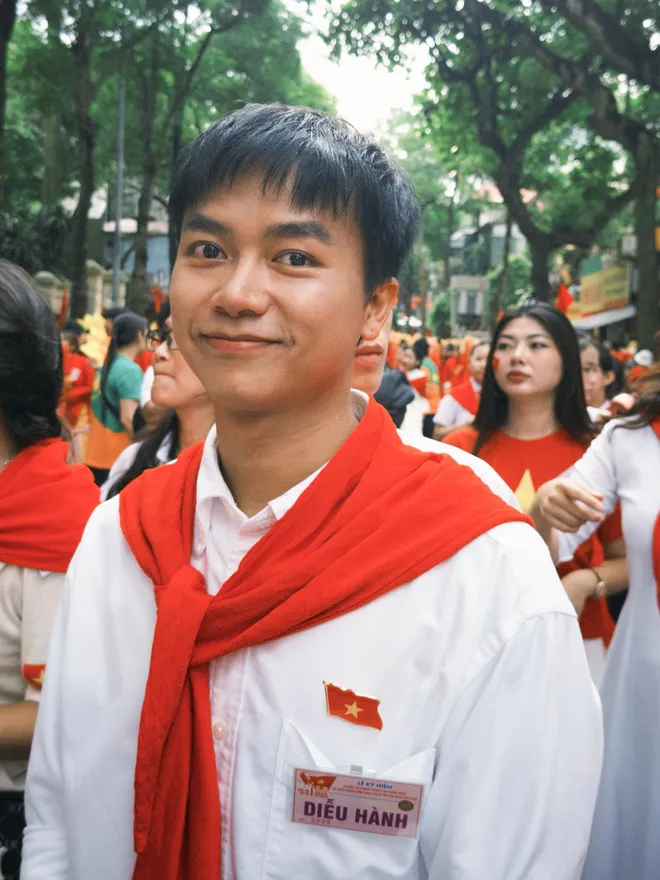 Các nghệ sĩ tưng bừng chia sẻ hình ảnh tại buổi Tổng duyệt Lễ kỷ niệm, diễu binh, diễu hành A80 - Ảnh 2.