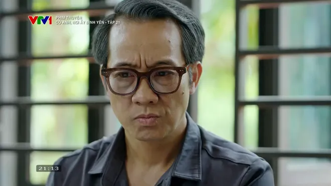 C&oacute; anh, nơi ấy b&igrave;nh y&ecirc;n - Tập 21: Bằng tham mưu gi&uacute;p Xu&acirc;n giải quyết vụ c&aacute; chết - Ảnh 8.