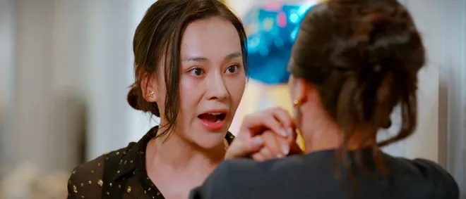 Gió ngang khoảng trời xanh - Tập 12: Con trai bị nhốt ở nhà bạn, Mỹ Anh trừng trị phụ huynh hống hách - Ảnh 6.