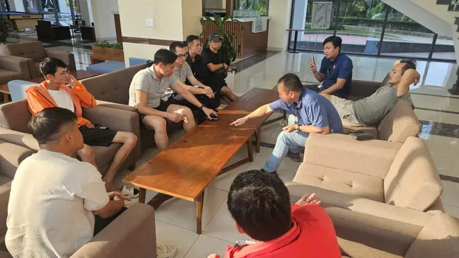 &Ecirc;-k&iacute;p ghi h&igrave;nh m&agrave;n diễu binh lịch sử của Hải qu&acirc;n Việt Nam: "Ch&uacute;ng t&ocirc;i đ&atilde; ho&agrave;n th&agrave;nh nhiệm vụ"- Ảnh 31.