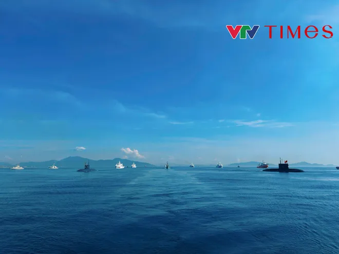 &Ecirc;-k&iacute;p ghi h&igrave;nh m&agrave;n diễu binh lịch sử của Hải qu&acirc;n Việt Nam: "Ch&uacute;ng t&ocirc;i đ&atilde; ho&agrave;n th&agrave;nh nhiệm vụ"- Ảnh 6.