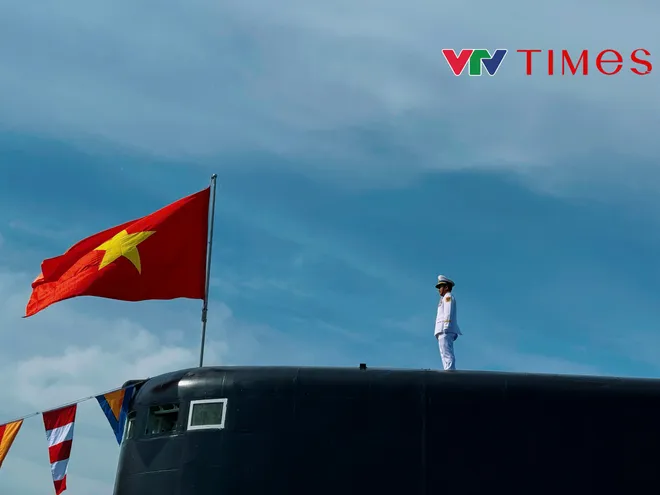 &Ecirc;-k&iacute;p ghi h&igrave;nh m&agrave;n diễu binh lịch sử của Hải qu&acirc;n Việt Nam: "Ch&uacute;ng t&ocirc;i đ&atilde; ho&agrave;n th&agrave;nh nhiệm vụ"- Ảnh 22.