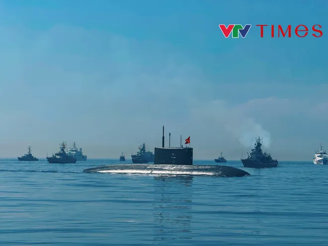 &Ecirc;-k&iacute;p ghi h&igrave;nh m&agrave;n diễu binh lịch sử của Hải qu&acirc;n Việt Nam: "Ch&uacute;ng t&ocirc;i đ&atilde; ho&agrave;n th&agrave;nh nhiệm vụ"- Ảnh 2.