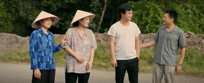 Cách em 1 milimet - Tập 2: Quyên đi câu cá với Tú bị rơi xuống hồ- Ảnh 3. Cách em 1 milimet - Tập 2: Quyên đi câu cá với Tú bị rơi xuống hồ- Ảnh 3.