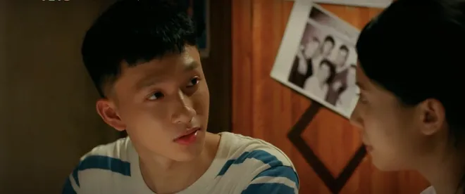 Cách em 1 milimet - Tập 2: Quyên đi câu cá với Tú bị rơi xuống hồ- Ảnh 4. Cách em 1 milimet - Tập 2: Quyên đi câu cá với Tú bị rơi xuống hồ- Ảnh 4.