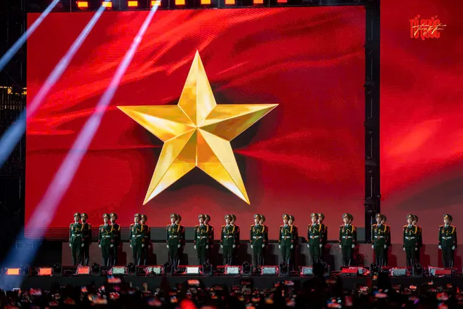 Concert quốc gia 'Tổ quốc trong tim' lên sóng VTV1 - Ảnh 3.