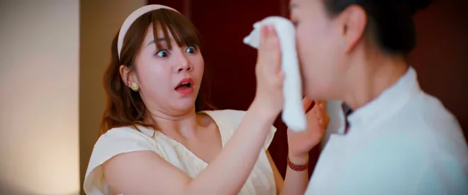 Gi&oacute; ngang khoảng trời xanh - Tập 13: Ng&acirc;n d&ugrave;ng mỹ nh&acirc;n kế 'xử' anh đồng hương xấu t&iacute;nh- Ảnh 3.