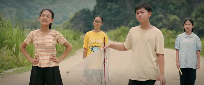 C&aacute;ch em 1 milimet - Tập 4: T&uacute; v&agrave; đ&aacute;m bạn k&yacute; hiệp ước ho&agrave; b&igrave;nh với Chiến đo - Ảnh 14.