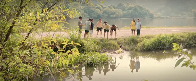 C&aacute;ch em 1 milimet - Tập 4: T&uacute; v&agrave; đ&aacute;m bạn k&yacute; hiệp ước ho&agrave; b&igrave;nh với Chiến đo - Ảnh 17.