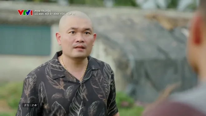 Có anh, nơi ấy bình yên - Tập 28: Hồng Phát bị Bằng nắm thóp - Ảnh 12.