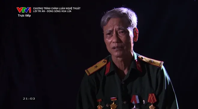 Xúc động và tự hào bản hùng ca “Lời tri ân - Dòng sông Hoa Lửa” - Ảnh 6.