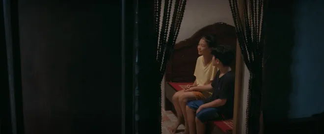 C&aacute;ch em 1 milimet - Tập 5: T&uacute; v&agrave; nh&oacute;m bạn rủ nhau đi th&agrave;nh phố thăm Quy&ecirc;n, cả nh&agrave; lo lắng- Ảnh 4.