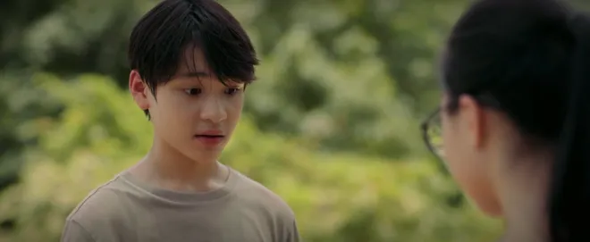 C&aacute;ch em 1 milimet - Tập 5: T&uacute; v&agrave; nh&oacute;m bạn rủ nhau đi th&agrave;nh phố thăm Quy&ecirc;n, cả nh&agrave; lo lắng- Ảnh 6.