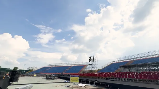 Rhyder đội nắng gắt tập luyện cho V Fest - Vietnam Today - Ảnh 7.