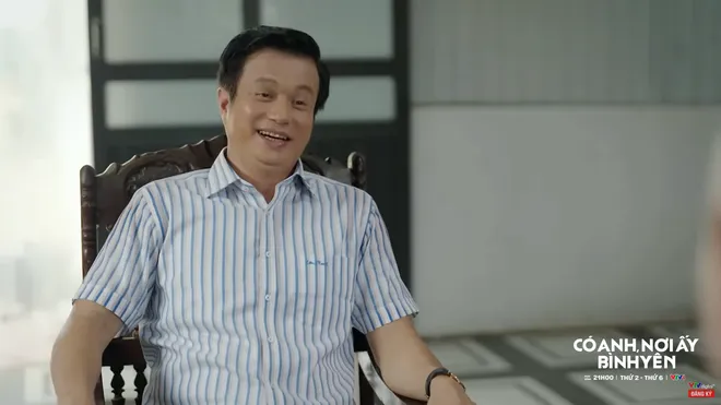 Có anh, nơi ấy bình yên - Tập 30: Chủ tịch Thứ méo mặt vì bị nhà báo nắm thóp - Ảnh 4.