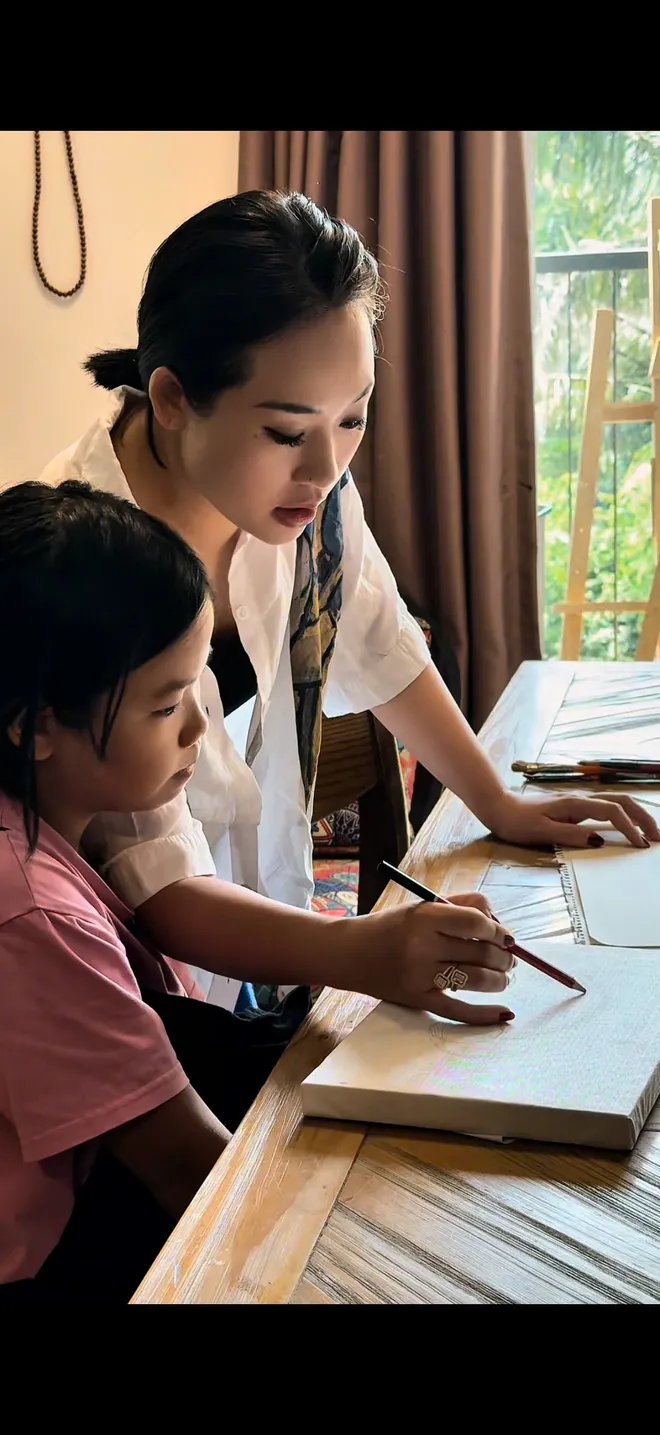 Diễm Hằng: Khi diễn xuất v&agrave; hội họa c&ugrave;ng nu&ocirc;i dưỡng t&acirc;m hồn - Ảnh 7.