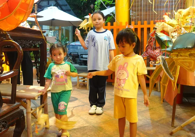 Triển lãm đèn Trung thu xưa: kể câu chuyện văn hóa Việt - Ảnh 19.