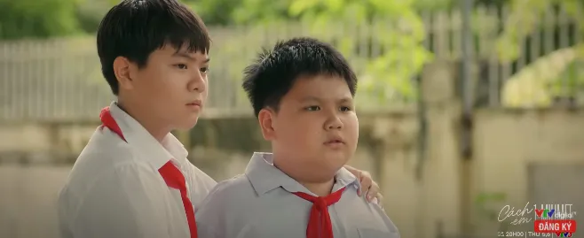 C&aacute;ch em 1 milimet: T&uacute; đ&aacute;nh nhau với Ho&agrave;ng cận để b&ecirc;nh B&aacute;ch, Bi&ecirc;n bỏ nh&agrave; đi - Ảnh 1.