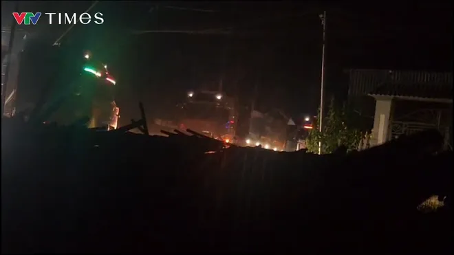 L&agrave;o Cai: Nhiều b&atilde;i c&aacute;t sỏi bị đ&igrave;nh chỉ vẫn c&ocirc;ng khai hoạt động - Ảnh 10.