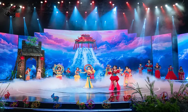 Trung thu kết nối - Yêu  thương: Đêm hội trăng rằm rực rỡ sắc màu trên sóng VTV - Ảnh 10.