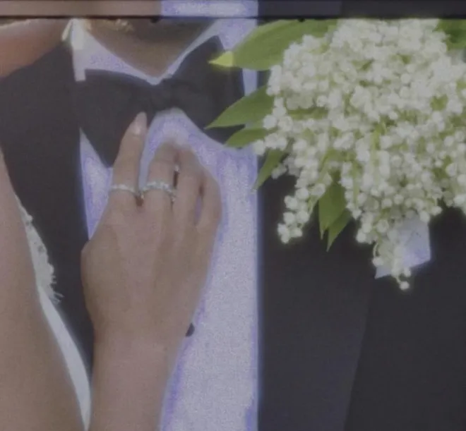 Selea Gomez rạng ngời trong ng&agrave;y cưới- Ảnh 2.