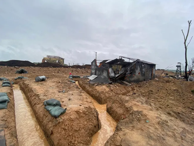 Tái Hiện Thành Cổ Quảng Trị Trong 'Mưa Đỏ': Nỗ Lực Của Cả Một Tập Thể - Ảnh 4.
