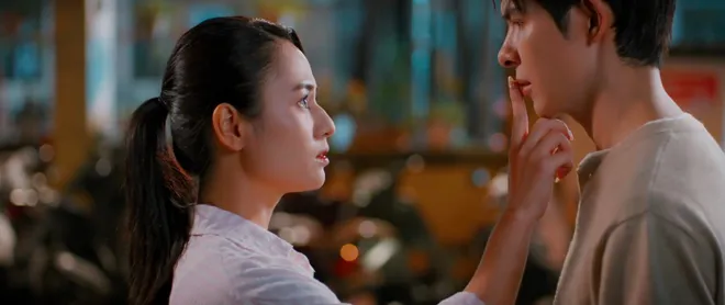 Gió ngang khoảng trời xanh - Tập 24: 'Tổng tài' tìm đến tận nhà trọ của Ngân - Ảnh 2.