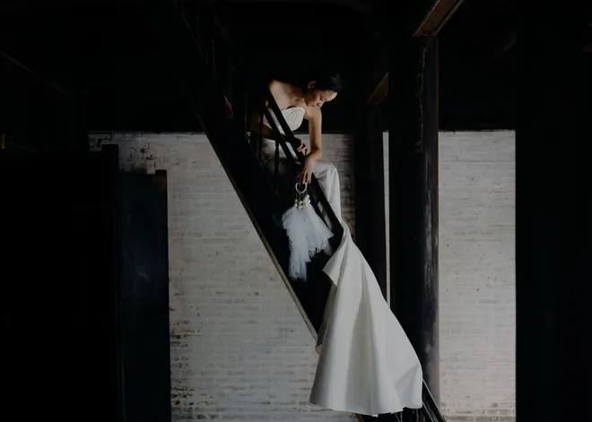 Hồ Thu Anh của "Địa đạo" ki&ecirc;u sa, b&iacute; ẩn trong bộ ảnh chụp tại Huế - Ảnh 3.