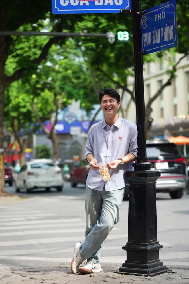 Cách em 1 milimet: Lộ diện dàn diễn viên khi trưởng thành toàn 'cực phẩm'- Ảnh 7. Cách em 1 milimet: Lộ diện dàn diễn viên khi trưởng thành toàn 'cực phẩm'- Ảnh 7.