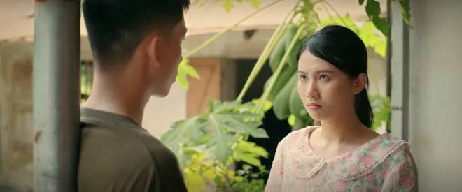 Cách em 1 milimet - Tập 9: Bị Hoàng cận doạ ma, Quyên qua đời vì đau tim- Ảnh 14. Cách em 1 milimet - Tập 9: Bị Hoàng cận doạ ma, Quyên qua đời vì đau tim- Ảnh 14.
