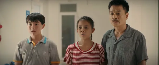 Cách em 1 milimet - Tập 9: Bị Hoàng cận doạ ma, Quyên qua đời vì đau tim- Ảnh 24. Cách em 1 milimet - Tập 9: Bị Hoàng cận doạ ma, Quyên qua đời vì đau tim- Ảnh 24.