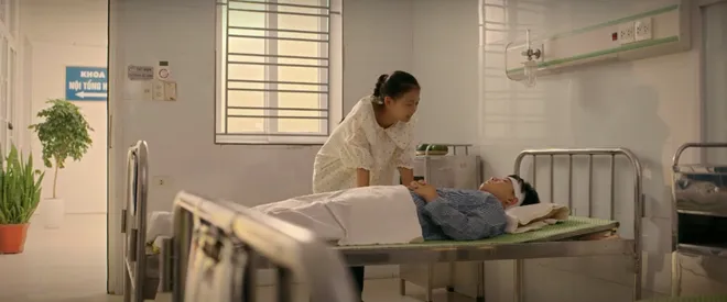 Cách em 1 milimet: Bách gặp tai nạn nghiêm trọng, quên hết những người thân yêu- Ảnh 12. Cách em 1 milimet: Bách gặp tai nạn nghiêm trọng, quên hết những người thân yêu- Ảnh 12.