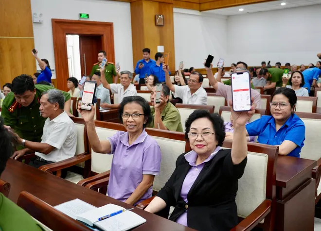 Mỗi phường, một "tổ lắng nghe" – cách làm mới ở TP Hồ Chí Minh - Ảnh 3.